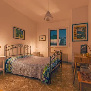 Robertone Apartment