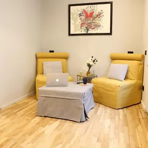 Romantico Attico Con Terrazzo In Centro Appartamento Milano