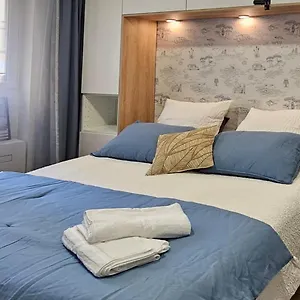  Appartement Les 6 Phoceens France