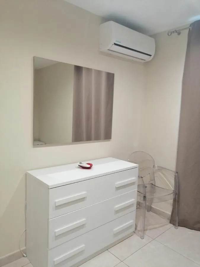 Apartamento Attico Con Terrazza A Bari