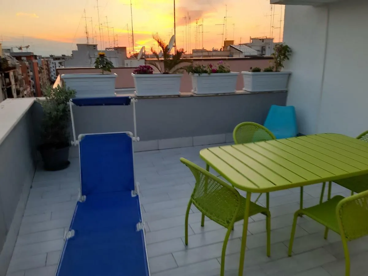 Apartamento Attico Con Terrazza A Bari